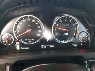 2018 BMW X5 M z VIN 5YMKT6C56J0Y83685, wystawiony jako Copart lot #55342035 z przebiegiem 56 136 mil mil oraz Szkoda całkowita • Salvage title. Historia ofert i sprzedaży dostępna na DreamBid. Obrazek 9.