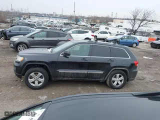 2011 Jeep Grand Cherokee Laredo with VIN 1J4RR4GGXBC511475, listed as a IAAI auction lot 41554620 with 164,361 mi miles. Bid and sale history available at carsss.com. Image 14.