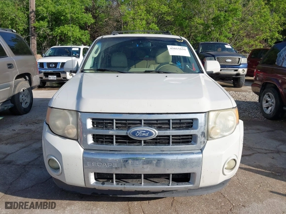 2011 Ford Escape Limited with VIN 1FMCU0EG4BKA28989, listed as a IAAI auction lot 42015694 with 271,226 mi miles. Bid and sale history available at carsss.com. Image 13.