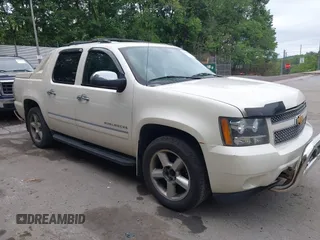 2012 Chevrolet Avalanche LTZ with VIN 3GNTKGE76CG218103, listed as a IAAI auction lot 42514029 with 167,593 mi miles and . Bid and sale history available at DreamBid. Image 1.