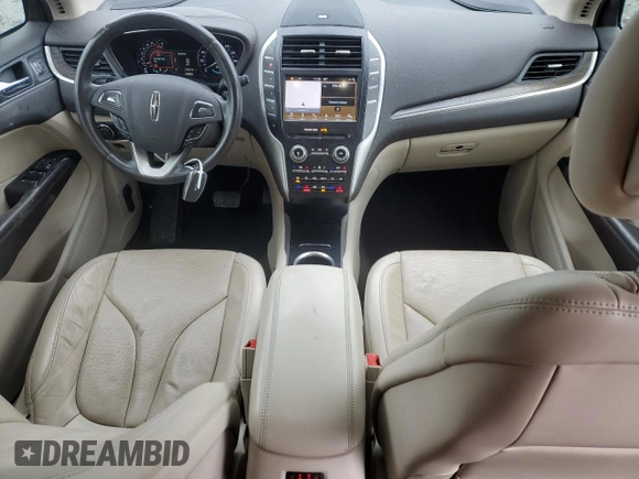2019 Lincoln MKC Reserve with VIN 5LMCJ3C92KUL43662, listed as a Copart auction lot 52933255 with 31,076 mi miles and Salvage Title. Bid and sale history available at DreamBid. Image 8.
