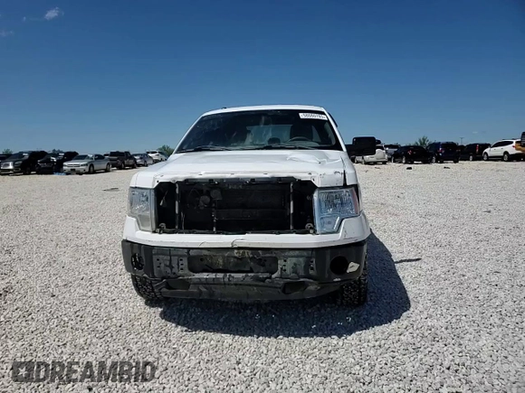 2014 Ford F-150 XL z VIN 1FTFW1EFXEKG12844, wystawiony jako Copart lot #58080785 z przebiegiem 177 943 mil mil oraz Czysty tytuł • Clean title. Historia ofert i sprzedaży dostępna na DreamBid. Obrazek 13.
