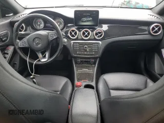 2015 Mercedes-Benz CLA 250 with VIN WDDSJ4GB0FN229669, listed as a Copart auction lot 61818805 with 82,975 mi miles and Clean title. Bid and sale history available at DreamBid. Image 8.