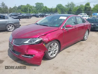 2013 Lincoln MKZ Hybrid z VIN 3LN6L2LU6DR816112, wystawiony jako IAAI lot #42416946 z przebiegiem 150 433 mil mil oraz . Historia ofert i sprzedaży dostępna na DreamBid. Obrazek 2.
