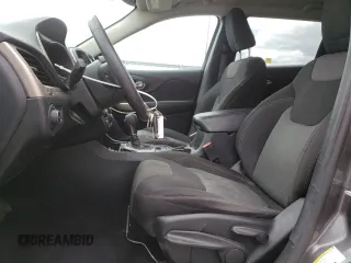 2018 Jeep Cherokee Latitude Tech Connect с VIN 1C4PJLCB2JD615363, выставлен на аукционе Copart как лот 54364595 с пробегом 106 064 миль миль и Списание • Salvage title. История ставок и продаж доступна на DreamBid. Изображение 7.