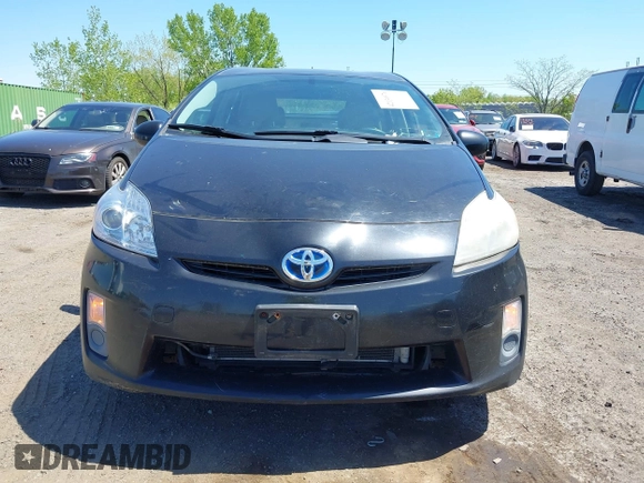 2011 Toyota Prius I with VIN JTDKN3DUXB1402694, listed as a IAAI auction lot 42130976 with 233,963 mi miles and . Bid and sale history available at DreamBid. Image 12.