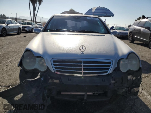 2006 Mercedes-Benz C 230 Sport z VIN WDBRF52H46A843819, wystawiony jako Copart lot #63820255 z przebiegiem 141 580 mil mil oraz Szkoda całkowita • Salvage title. Historia ofert i sprzedaży dostępna na DreamBid. Obrazek 5.