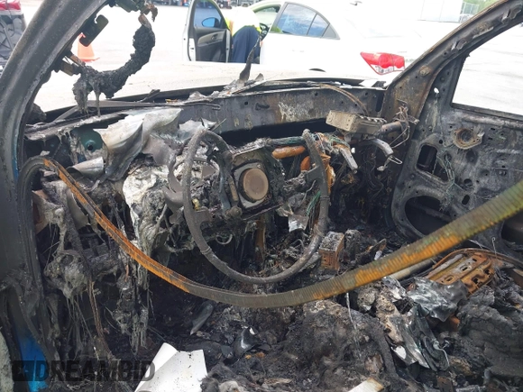 2009 Toyota Tacoma z VIN 5TETX22N19Z651311, wystawiony jako IAAI lot #42209296 z przebiegiem Nie podano mil oraz . Historia ofert i sprzedaży dostępna na DreamBid. Obrazek 7.
