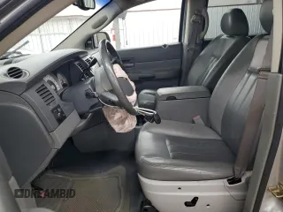 2004 Dodge Durango Limited z VIN 1D4HB58D34F121080, wystawiony jako Copart lot #57156575 z przebiegiem 124 190 mil mil oraz Szkoda całkowita • Salvage title. Historia ofert i sprzedaży dostępna na DreamBid. Obrazek 7.