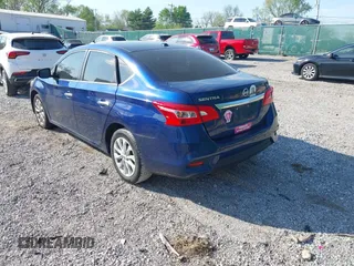 2019 Nissan Sentra S z VIN 3N1AB7AP5KY226078, wystawiony jako IAAI lot #42004553 z przebiegiem 133 164 mil mil oraz . Historia ofert i sprzedaży dostępna na DreamBid. Obrazek 3.