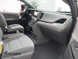 2020 Toyota Sienna LE Auto Access Seat with VIN 5TDKZ3DC6LS083567, listed as a IAAI auction lot 42401163 with 82,266 mi miles and . Bid and sale history available at DreamBid. Image 5.