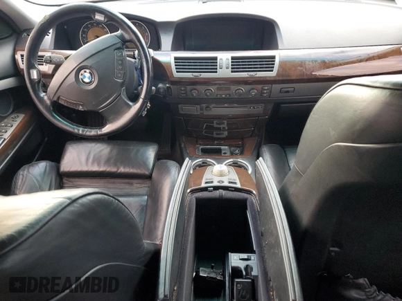 2004 BMW 7 Series 745i with VIN WBAGL63444DP71760, listed as a Copart auction lot 82377444 with 289,762 mi miles and Salvage Title. Bid and sale history available at DreamBid. Image 8.