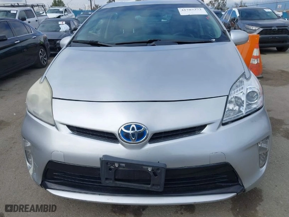 2013 Toyota Prius One with VIN JTDKN3DU9D5585100, listed as a IAAI auction lot 41787373 with 288,326 mi miles. Bid and sale history available at carsss.com. Image 12.