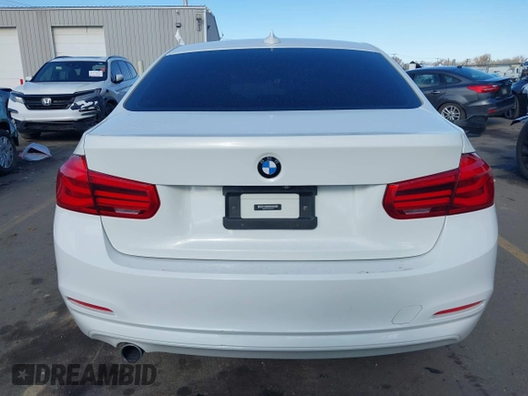 2018 BMW 3 Series 320i xDrive with VIN WBA8A3C59JA505164, listed as a IAAI auction lot 41959756 with 63,395 mi miles and . Bid and sale history available at DreamBid. Image 17.
