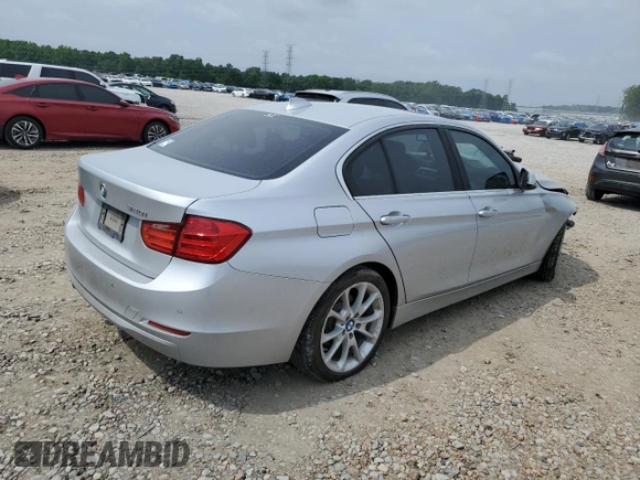 2015 BMW 3 Series 320i с VIN WBA3B1G54FNT07811, выставлен на аукционе Copart как лот 56742425 с пробегом 86 871 миль миль и Списание • Salvage title. История ставок и продаж доступна на DreamBid. Изображение 3.