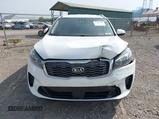 2020 Kia Sorento LX z VIN 5XYPGDA3XLG629029, wystawiony jako IAAI lot #42295788 z przebiegiem 53 388 mil mil oraz . Historia ofert i sprzedaży dostępna na DreamBid. Obrazek 12.