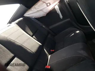 2014 Chevrolet Camaro LS z VIN 2G1FA1E39E9250861, wystawiony jako Copart lot #51829455 z przebiegiem 143 205 mil mil oraz Czysty tytuł • Clean title. Historia ofert i sprzedaży dostępna na DreamBid. Obrazek 10.