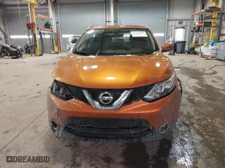 2017 Nissan Rogue Sport SV with VIN JN1BJ1CR9HW131669, listed as a IAAI auction lot 41625873 with 150,356 mi miles. Bid and sale history available at carsss.com. Image 12.