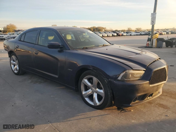 2013 Dodge Charger RT Plus with VIN 2C3CDXCT7DH725293, listed as a Copart auction lot 84270754 with 156,103 mi miles and Salvage Title. Bid and sale history available at carsss.com. Image 4.