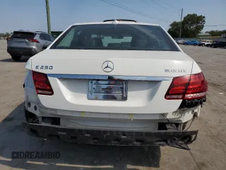 2014 Mercedes-Benz E-Class E 250 BlueTEC Luxury with VIN WDDHF0EB7EA917908, listed as a Copart auction lot 69064454 with 129,208 mi miles and Salvage Title. Bid and sale history available at carsss.com. Image 6.