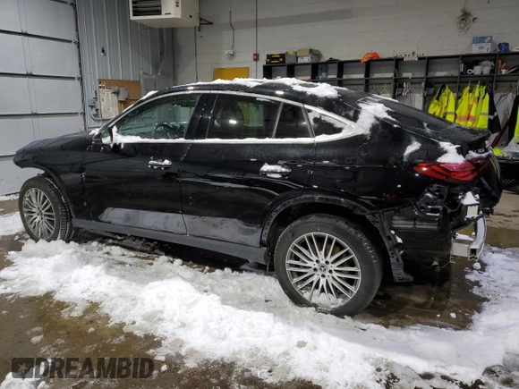 2024 Mercedes-Benz GLC with VIN W1NKJ4HB3RF123698, listed as a Copart auction lot 43623185 with 0 mi miles and Salvage Title. Bid and sale history available at carsss.com. Image 2.
