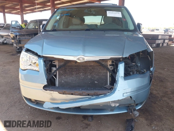 2008 Chrysler Town & Country Touring with VIN 2A8HR54P08R709647, listed as a IAAI auction lot 42452979 with 188,757 mi miles and . Bid and sale history available at DreamBid. Image 6.