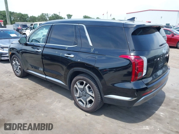 2024 Hyundai Palisade Limited z VIN KM8R5DGE9RU681973, wystawiony jako IAAI lot #42245991 z przebiegiem 28 258 mil mil oraz . Historia ofert i sprzedaży dostępna na DreamBid. Obrazek 3.