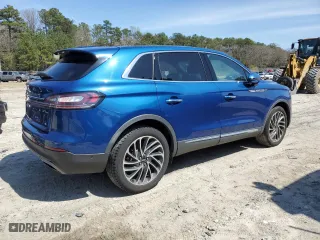2020 Lincoln Nautilus Reserve with VIN 2LMPJ8KPXLBL11233, listed as a Copart auction lot 51326025 with 0 mi miles and Salvage Title. Bid and sale history available at carsss.com. Image 3.