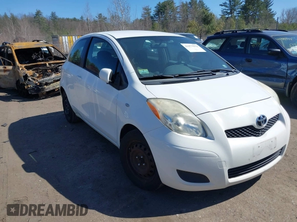 2011 Toyota Yaris with VIN JTDJT4K30B5339454, listed as a IAAI auction lot 41977912 with 206,707 mi miles. Bid and sale history available at carsss.com. Image 13.