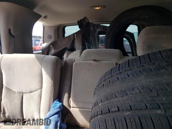 2004 Chevrolet Tahoe LS with VIN 1GNEC13V14R235560, listed as a Copart auction lot 69756403 with 0 mi miles and Salvage Title. Bid and sale history available at carsss.com. Image 10.