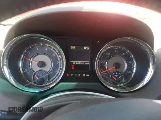 2012 Chrysler Town & Country Touring z VIN 2C4RC1BG8CR401417, wystawiony jako Copart lot #57238745 z przebiegiem 151 560 mil mil oraz Szkoda całkowita • Salvage title. Historia ofert i sprzedaży dostępna na DreamBid. Obrazek 9.