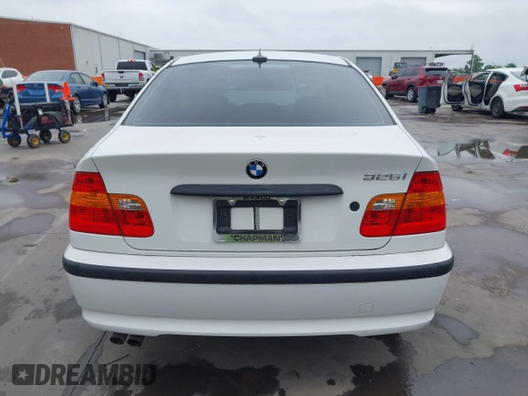 2005 BMW 3 Series 325i with VIN WBAEV33495KX09686, listed as a IAAI auction lot 42040947 with 125,221 mi miles and . Bid and sale history available at DreamBid. Image 16.