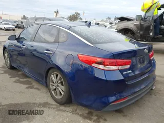 2016 Kia Optima LX Turbo with VIN 5XXGT4L19GG082224, listed as a IAAI auction lot 40990759 with 67,986 mi miles. Bid and sale history available at carsss.com. Image 3.