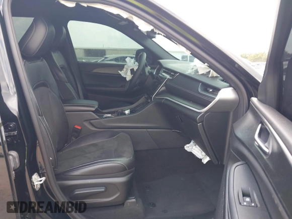 2024 Jeep Grand Cherokee Altitude X with VIN 1C4RJHAGXRC215315, listed as a IAAI auction lot 42437356 with 19,094 mi miles and . Bid and sale history available at DreamBid. Image 5.