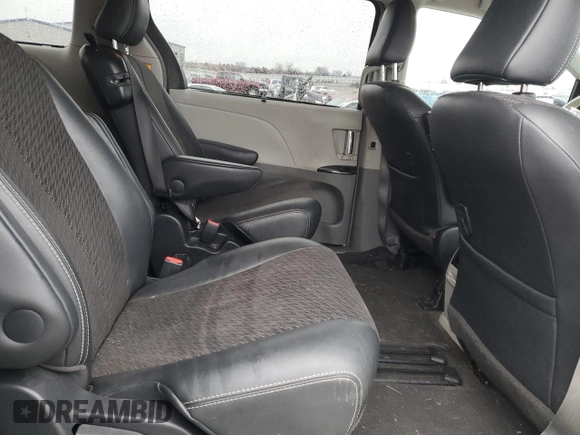 2011 Toyota Sienna SE with VIN 5TDXK3DC9BS075469, listed as a Copart auction lot 44900265 with 164,214 mi miles and Salvage Title. Bid and sale history available at carsss.com. Image 11.