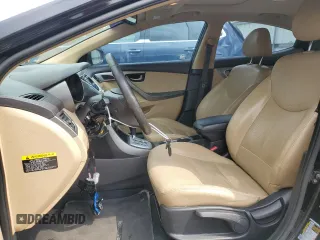 2012 Hyundai Elantra GLS с VIN KMHDH4AE2CU228649, выставлен на аукционе Copart как лот 54673325 с пробегом 188 569 миль миль и Списание • Salvage title. История ставок и продаж доступна на DreamBid. Изображение 7.