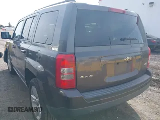 2016 Jeep Patriot High Altitude Edition with VIN 1C4NJRFB6GD661776, listed as a IAAI auction lot 41801279 with 150,931 mi miles. Bid and sale history available at carsss.com. Image 3.