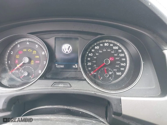 2019 Volkswagen Atlas 3.6L V6 SE w/Technology with VIN 1V2WR2CA2KC581212, listed as a IAAI auction lot 41631619 with 122,160 mi miles. Bid and sale history available at carsss.com. Image 7.