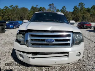 2014 Ford Expedition Limited z VIN 1FMJU1K53EEF65470, wystawiony jako Copart lot #83103034 z przebiegiem 211 577 mil mil oraz Szkoda całkowita • Salvage title. Historia ofert i sprzedaży dostępna na DreamBid. Obrazek 5.