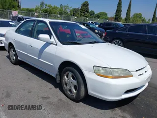 1999 Honda Accord EX with VIN JHMCG6679XC018939, listed as a IAAI auction lot 42515994 with 272,841 mi miles and . Bid and sale history available at DreamBid. Image 1.