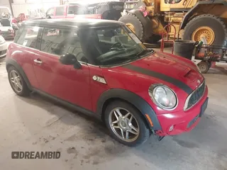 2008 MINI Hardtop S with VIN WMWMF73568TT89766, listed as a IAAI auction lot 42717545 with Not provided miles and . Bid and sale history available at DreamBid. Image 1.