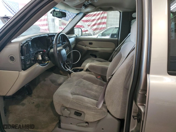 2002 Chevrolet Tahoe LT with VIN 1GNEC13Z82R152207, listed as a Copart auction lot 67669784 with 201,520 mi miles and Clean Title. Bid and sale history available at carsss.com. Image 7.
