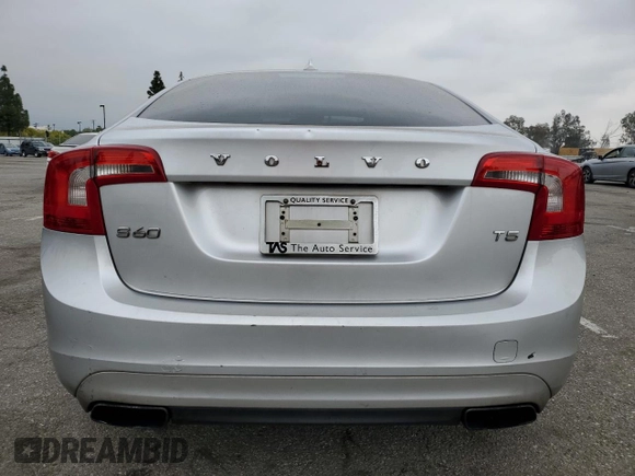 2014 Volvo S60 T5 with VIN YV1612FS4E1292856, listed as a Copart auction lot 50951795 with 121,283 mi miles and Salvage Title. Bid and sale history available at carsss.com. Image 6.