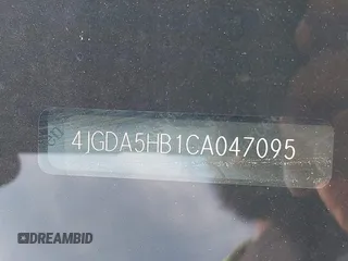 2012 Mercedes-Benz M 350 with VIN 4JGDA5HB1CA047095, listed as a IAAI auction lot 42629719 with 152,488 mi miles and . Bid and sale history available at DreamBid. Image 9.