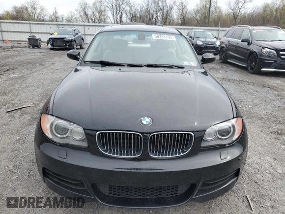 2009 BMW 1 Series 135i with VIN WBAUC73519VK79934, listed as a Copart auction lot 50781795 with 96,817 mi miles and Salvage title. Bid and sale history available at DreamBid. Image 5.