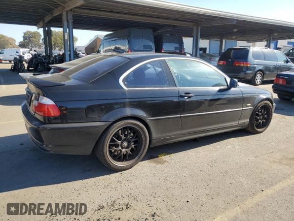 2001 BMW 3 Series 330Ci with VIN WBABN534X1JU33100, listed as a Copart auction lot 42536905 with 158,792 mi miles and Clean Title. Bid and sale history available at carsss.com. Image 3.
