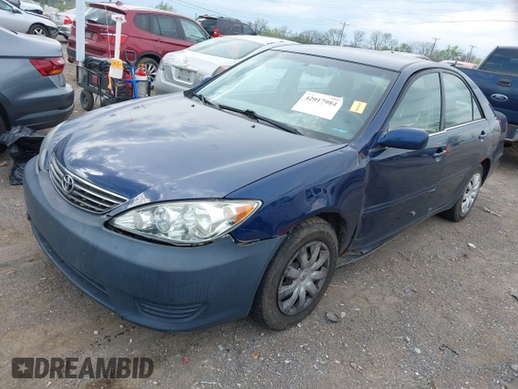 2006 Toyota Camry STD with VIN 4T1BE32K66U156633, listed as a IAAI auction lot 42017984 with 167,321 mi miles. Bid and sale history available at carsss.com. Image 2.