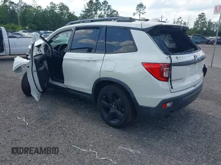 2019 Honda Passport Touring z VIN 5FNYF7H91KB001286, wystawiony jako IAAI lot #41733668 z przebiegiem Nie podano mil oraz . Historia ofert i sprzedaży dostępna na DreamBid. Obrazek 3.