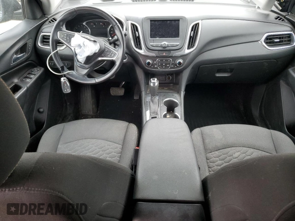 2020 Chevrolet Equinox LT with VIN 3GNAXLEX9LS586631, listed as a Copart auction lot 47949915 with 0 mi miles and Salvage Title. Bid and sale history available at carsss.com. Image 8.