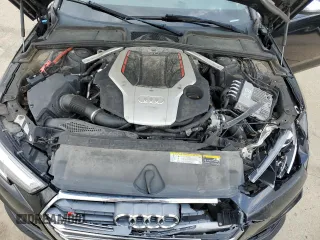 2019 Audi S4 Premium Plus z VIN WAUB4AF49KA033005, wystawiony jako Copart lot #55592395 z przebiegiem Nie podano mil oraz Tytuł czysty. Historia ofert i sprzedaży dostępna na DreamBid. Obrazek 11.